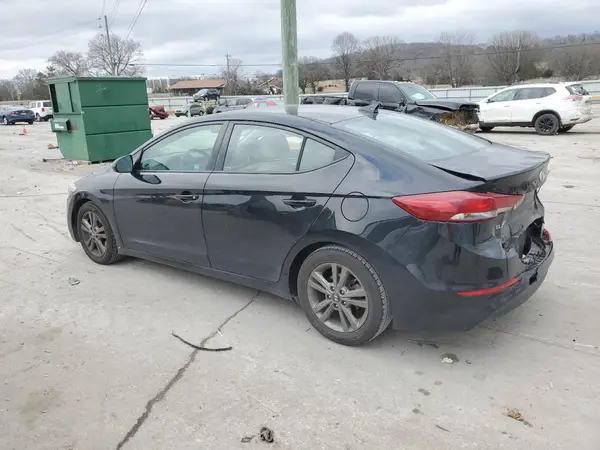 5NPD84LF4JH328785 2018 HYUNDAI ELANTRA - Image 2
