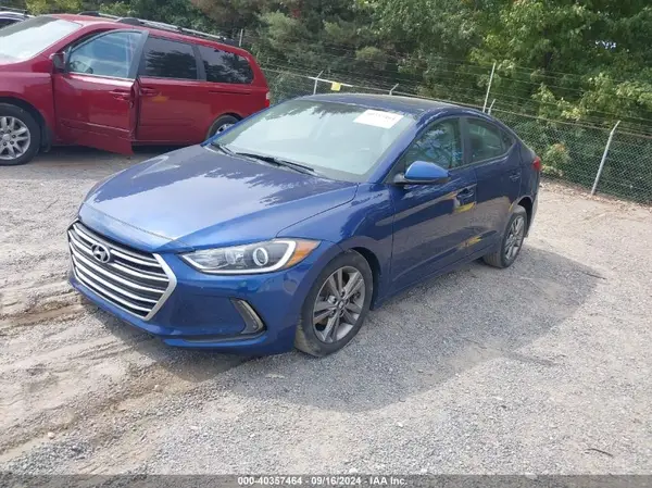 5NPD84LF4JH329001 2018 HYUNDAI ELANTRA - Image 2