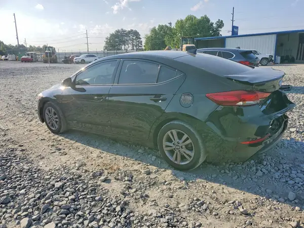 5NPD84LF4JH329290 2018 HYUNDAI ELANTRA - Image 2