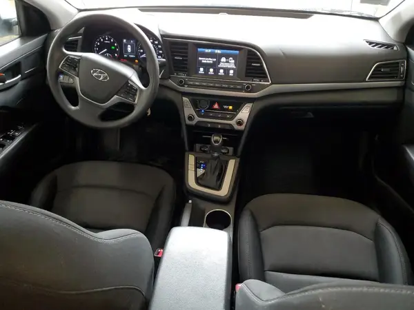 5NPD84LF4JH329323 2018 HYUNDAI ELANTRA - Image 8