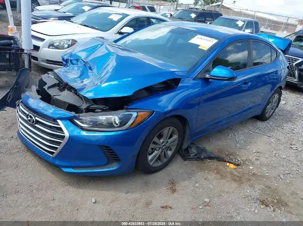 5NPD84LF4JH333632 2018 HYUNDAI ELANTRA - Image 2