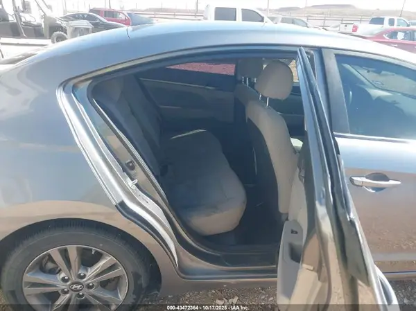 5NPD84LF4JH336255 2018 HYUNDAI ELANTRA - Image 8