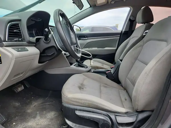 5NPD84LF4JH336952 2018 HYUNDAI ELANTRA - Image 8