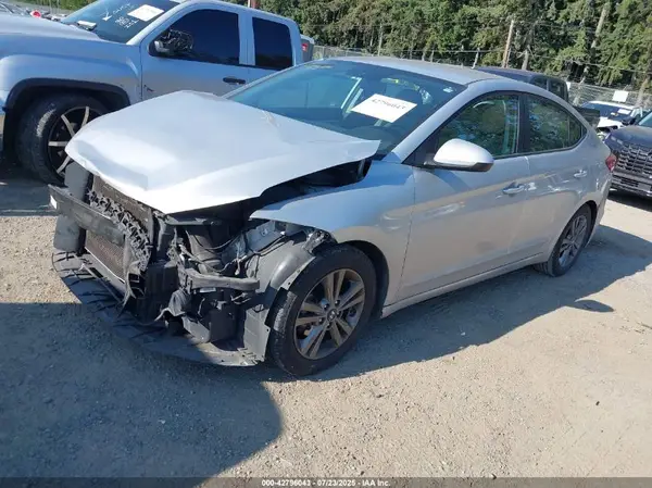 5NPD84LF4JH338216 2018 HYUNDAI ELANTRA - Image 2