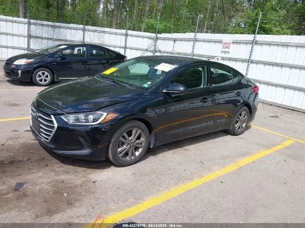 5NPD84LF4JH341410 2018 HYUNDAI ELANTRA - Image 2