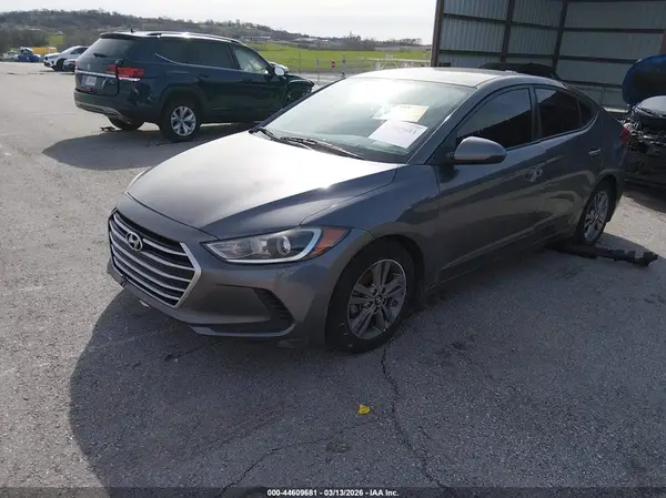 5NPD84LF4JH342962 2018 HYUNDAI ELANTRA - Image 2