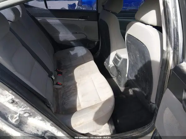 5NPD84LF4JH342962 2018 HYUNDAI ELANTRA - Image 8