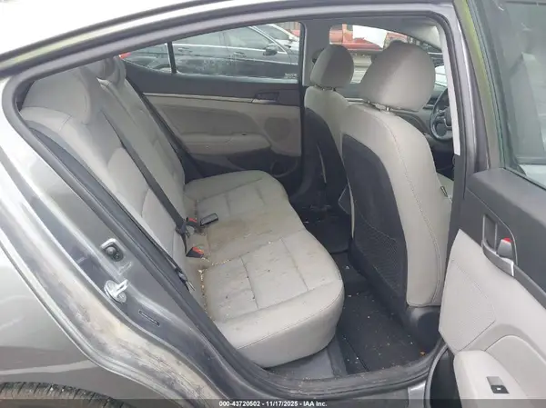 5NPD84LF4JH346378 2018 HYUNDAI ELANTRA - Image 8