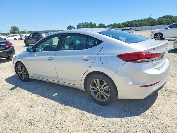 5NPD84LF4JH347109 2018 HYUNDAI ELANTRA - Image 2