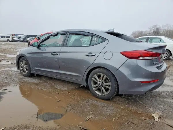 5NPD84LF4JH347367 2018 HYUNDAI ELANTRA - Image 2