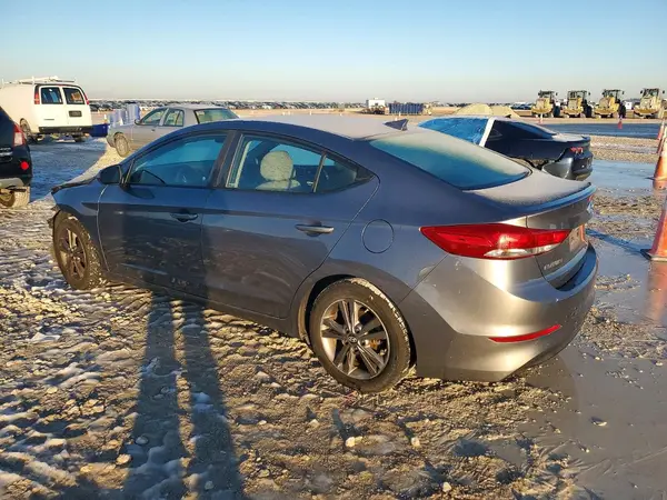 5NPD84LF4JH348213 2018 HYUNDAI ELANTRA - Image 2