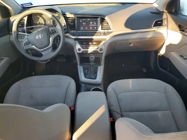 5NPD84LF4JH348213 2018 HYUNDAI ELANTRA - Image 8