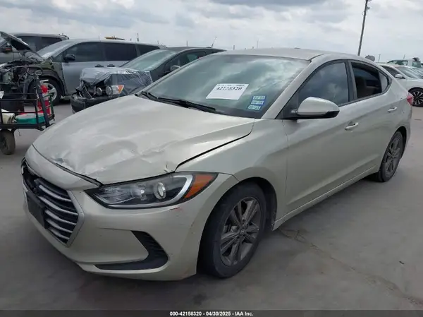 5NPD84LF4JH358837 2018 HYUNDAI ELANTRA - Image 2