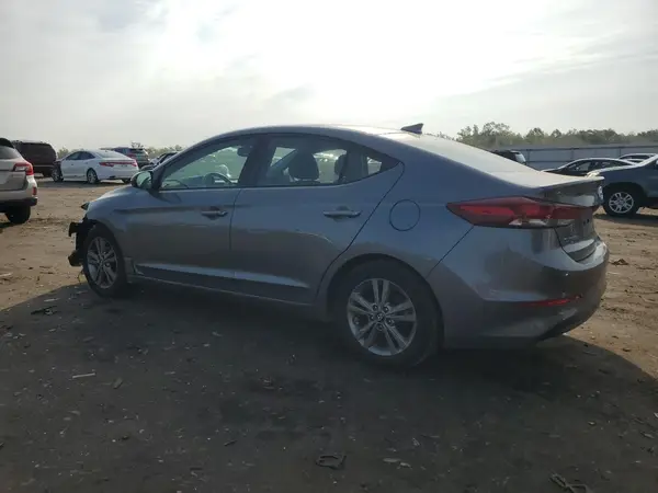 5NPD84LF4JH360684 2018 HYUNDAI ELANTRA - Image 2