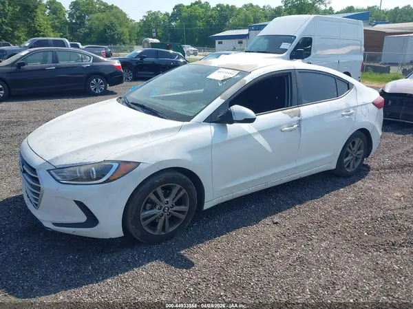 5NPD84LF4JH362094 2018 HYUNDAI ELANTRA - Image 2
