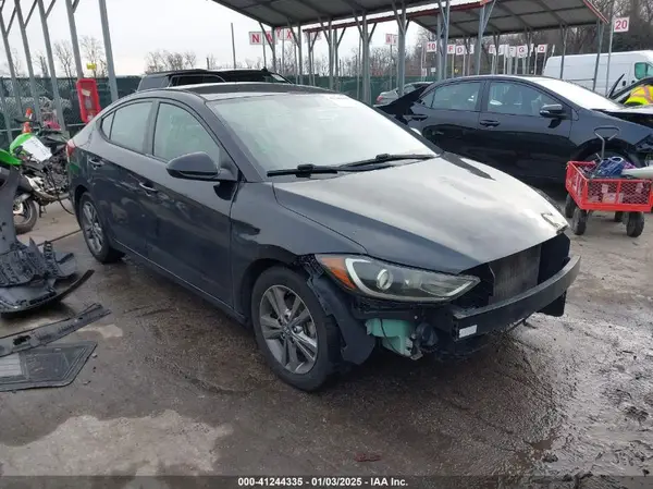 5NPD84LF4JH363259 2018 HYUNDAI ELANTRA - Image 1