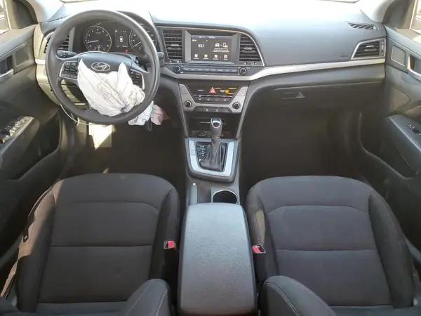 5NPD84LF4JH363942 2018 HYUNDAI ELANTRA - Image 8
