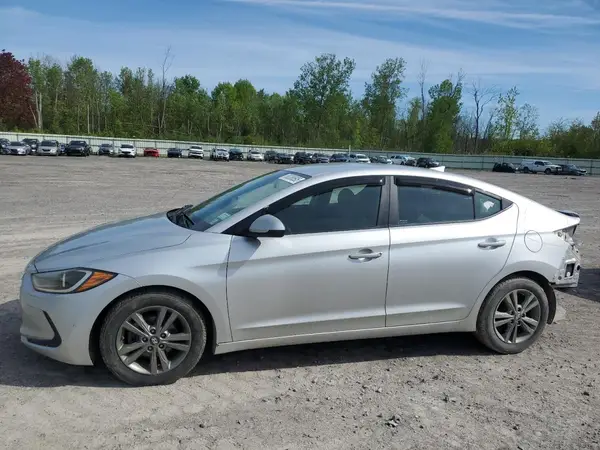 5NPD84LF4JH366596 2018 HYUNDAI ELANTRA - Image 1