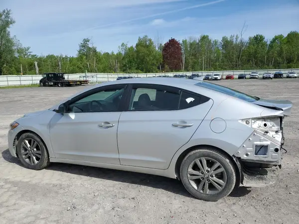 5NPD84LF4JH366596 2018 HYUNDAI ELANTRA - Image 2