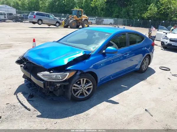 5NPD84LF4JH369014 2018 HYUNDAI ELANTRA - Image 2