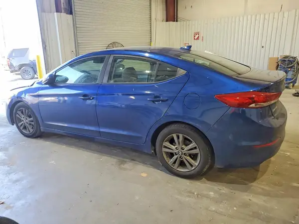 5NPD84LF4JH369143 2018 HYUNDAI ELANTRA - Image 2
