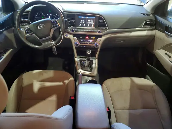 5NPD84LF4JH369143 2018 HYUNDAI ELANTRA - Image 8