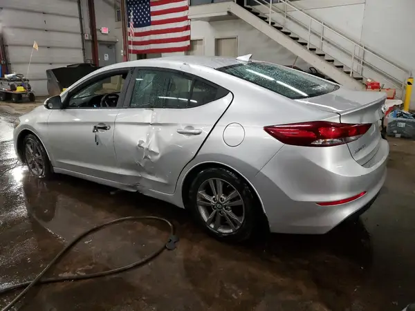 5NPD84LF4JH369921 2018 HYUNDAI ELANTRA - Image 2