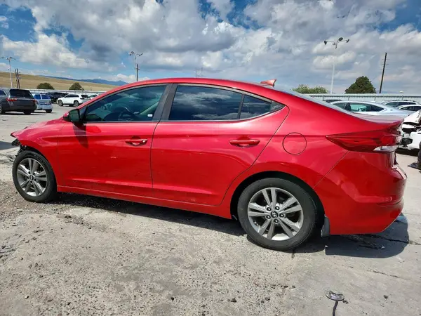 5NPD84LF4JH371328 2018 HYUNDAI ELANTRA - Image 2