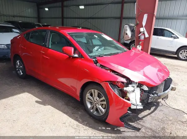 5NPD84LF4JH374441 2018 HYUNDAI ELANTRA - Image 1