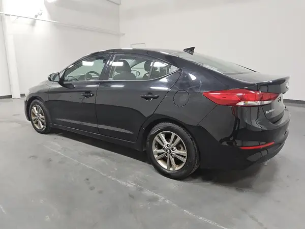 5NPD84LF4JH376030 2018 HYUNDAI ELANTRA - Image 2