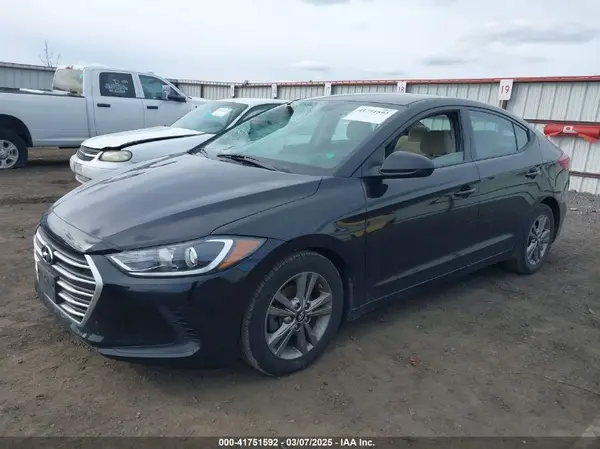 5NPD84LF4JH377890 2018 HYUNDAI ELANTRA - Image 2