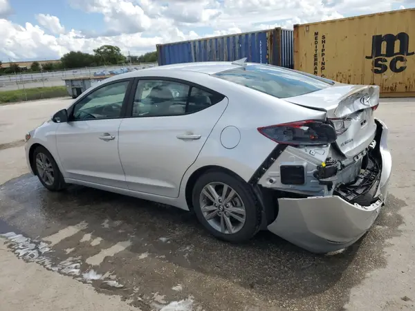 5NPD84LF4JH381020 2018 HYUNDAI ELANTRA - Image 2