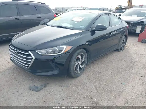 5NPD84LF4JH381650 2018 HYUNDAI ELANTRA - Image 2