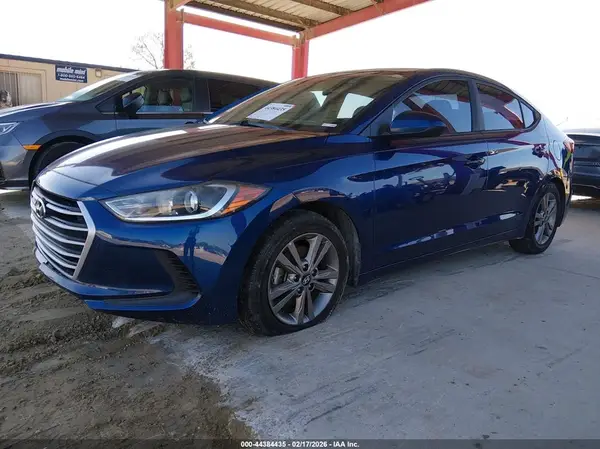 5NPD84LF4JH381986 2018 HYUNDAI ELANTRA - Image 2