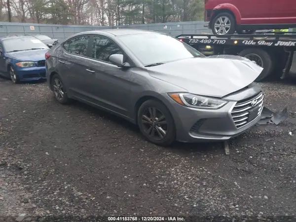 5NPD84LF4JH382068 2018 HYUNDAI ELANTRA - Image 1