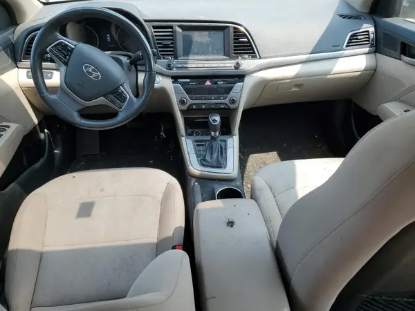 5NPD84LF4JH383592 2018 HYUNDAI ELANTRA - Image 8
