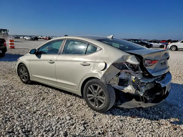 5NPD84LF4JH384242 2018 HYUNDAI ELANTRA - Image 2
