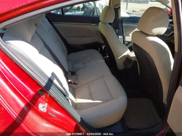 5NPD84LF4JH384550 2018 HYUNDAI ELANTRA - Image 8