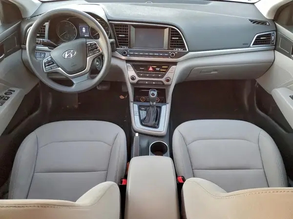 5NPD84LF4JH384709 2018 HYUNDAI ELANTRA - Image 8