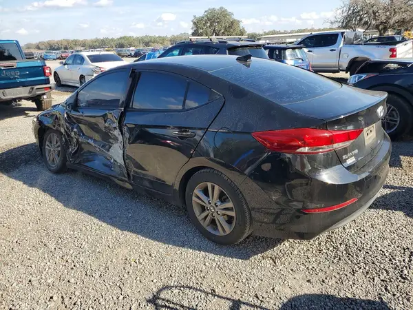 5NPD84LF4JH385472 2018 HYUNDAI ELANTRA - Image 2