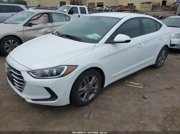 5NPD84LF4JH387545 2018 HYUNDAI ELANTRA - Image 2