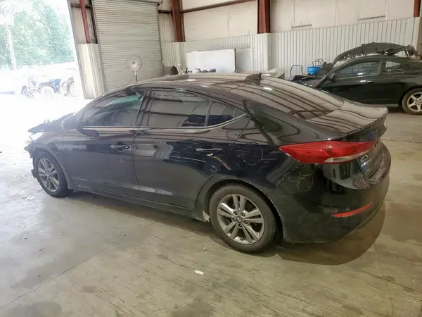 5NPD84LF4JH387836 2018 HYUNDAI ELANTRA - Image 2