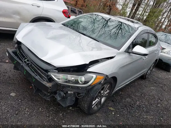 5NPD84LF4JH387979 2018 HYUNDAI ELANTRA - Image 2