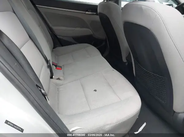 5NPD84LF4JH387979 2018 HYUNDAI ELANTRA - Image 8
