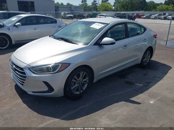 5NPD84LF4JH389263 2018 HYUNDAI ELANTRA - Image 2
