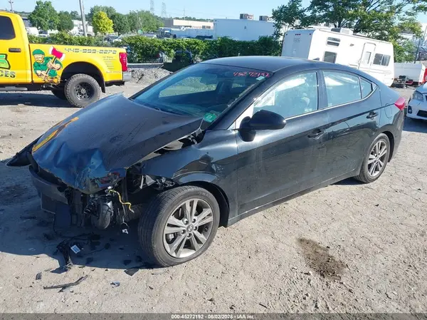 5NPD84LF4JH390347 2018 HYUNDAI ELANTRA - Image 2