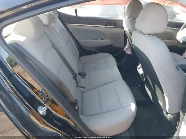 5NPD84LF4JH390347 2018 HYUNDAI ELANTRA - Image 8