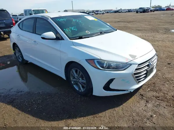 5NPD84LF4JH391093 2018 HYUNDAI ELANTRA - Image 1