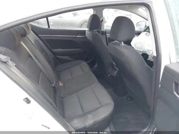 5NPD84LF4JH393507 2018 HYUNDAI ELANTRA - Image 8