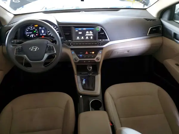 5NPD84LF4JH395323 2018 HYUNDAI ELANTRA - Image 8